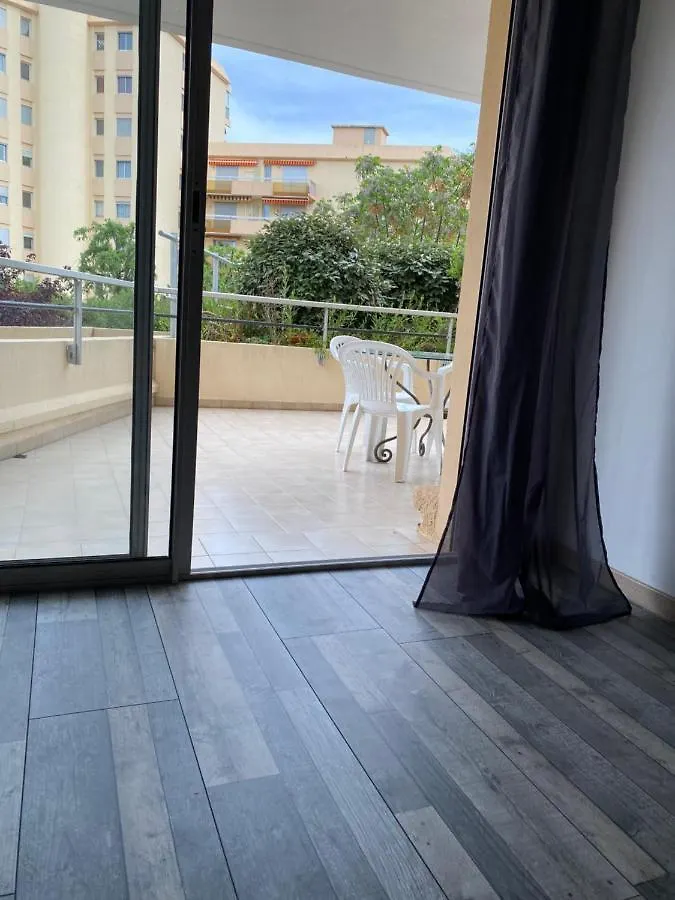 Residence La Miougrano Frejus Plage צרפת