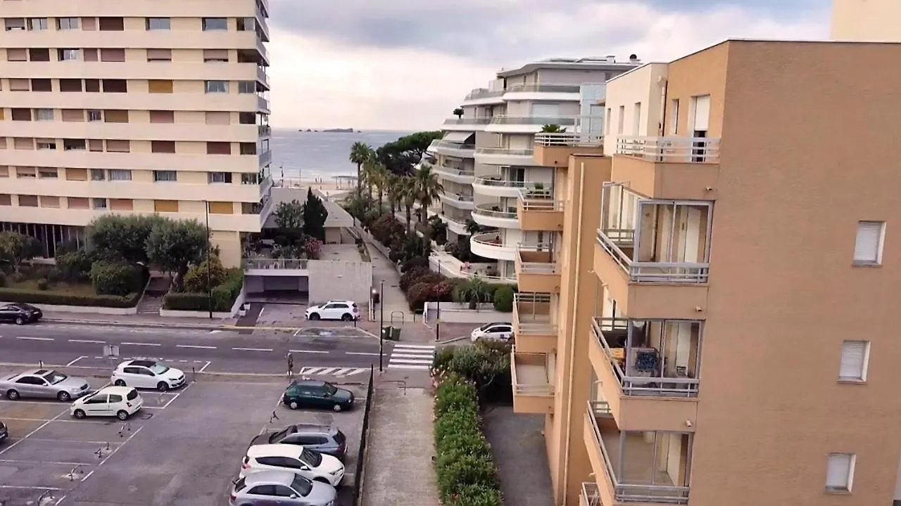 Apartment Residence La Miougrano Frejus Plage