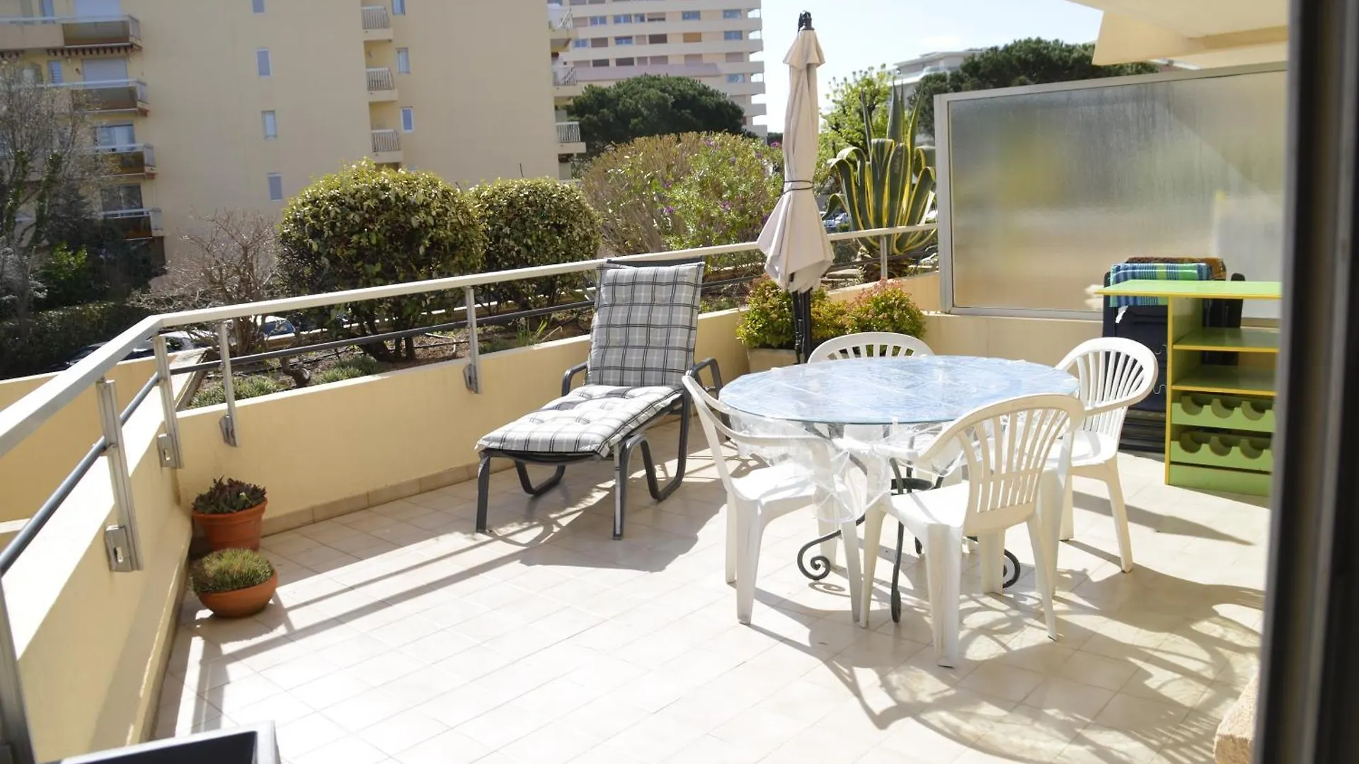 Apartment Residence La Miougrano Frejus Plage